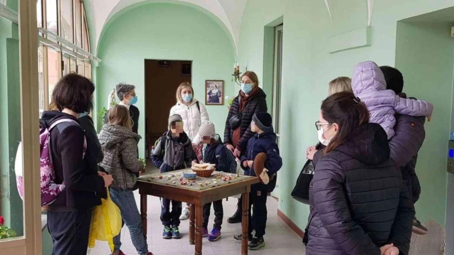Piacenza, le suore che hanno lasciato la loro casa alle profughe ucraine