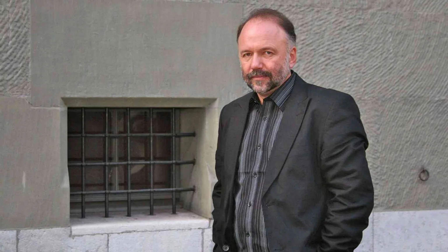 Kurkov: «Il disastro della guerra è nello sguardo dei bambini»