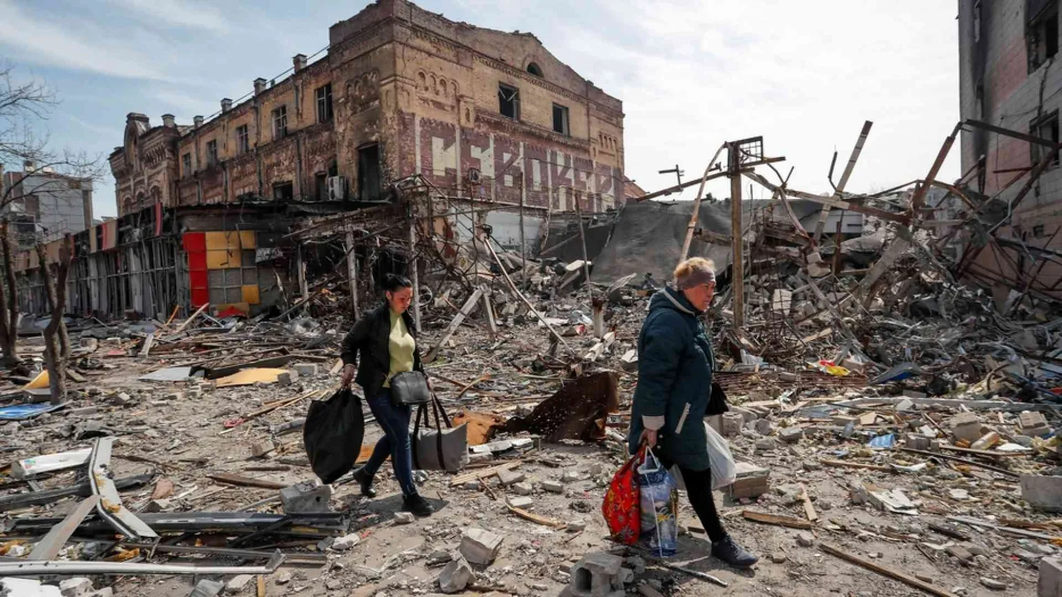 Lo "Schindler di Mariupol" che ha messo in salvo 117 persone