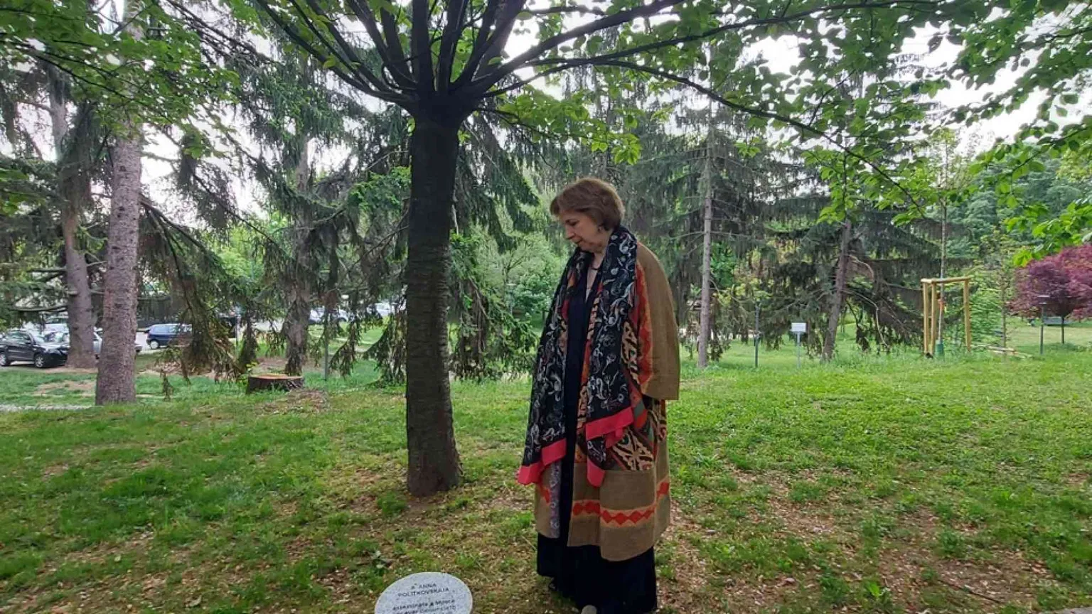 La giornalista russa Zoja Svetova: «In esilio se scrivo di Ucraina»