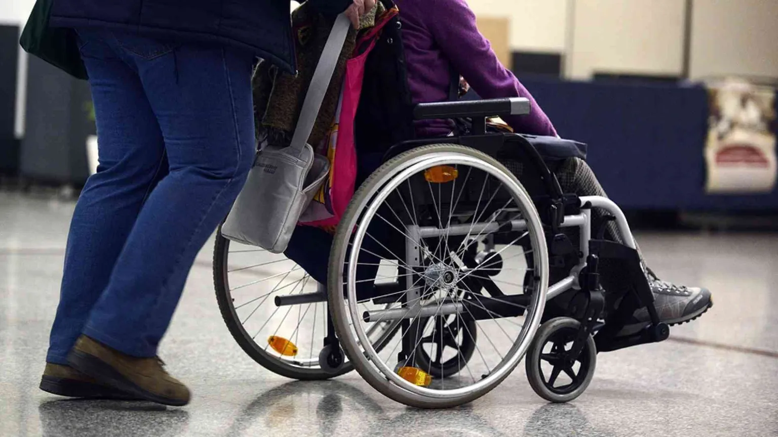 Elena, la mamma caregiver (senza giustizia) condannata a pagare 276mila euro