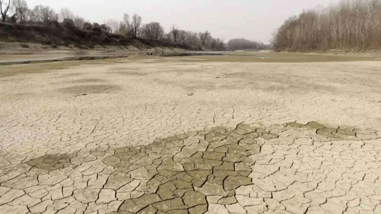 Allarme acqua in mezza Italia: stop agli sprechi. E il delta del Po sa di sale