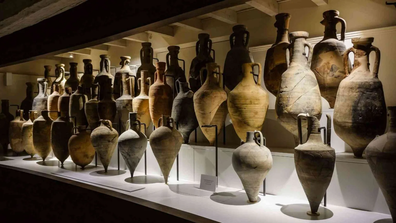 Dallo studio delle anfore i segreti del vino nell'antica Roma