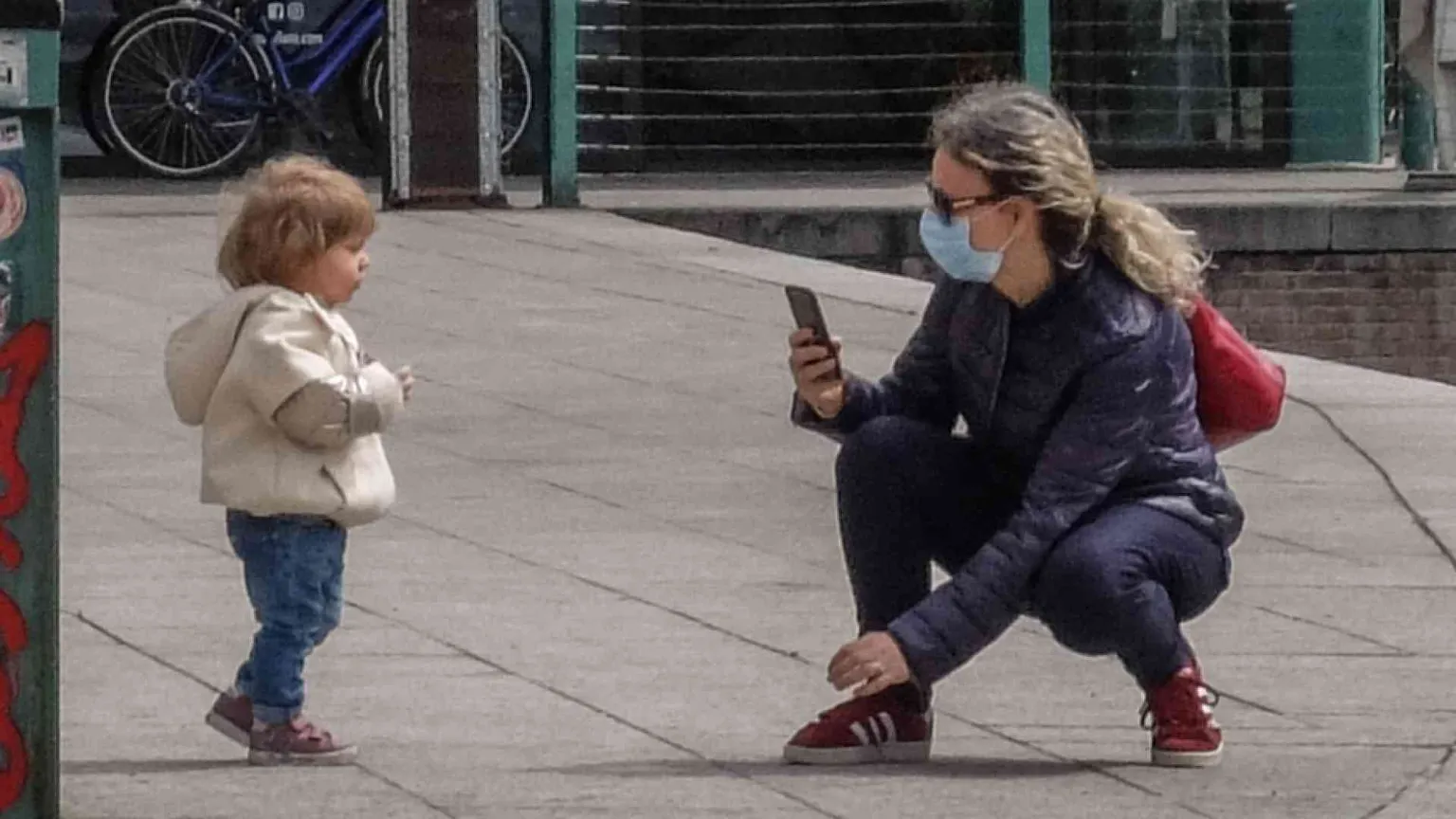 Quei figli che picchiano i genitori: la pandemia educativa dimenticata