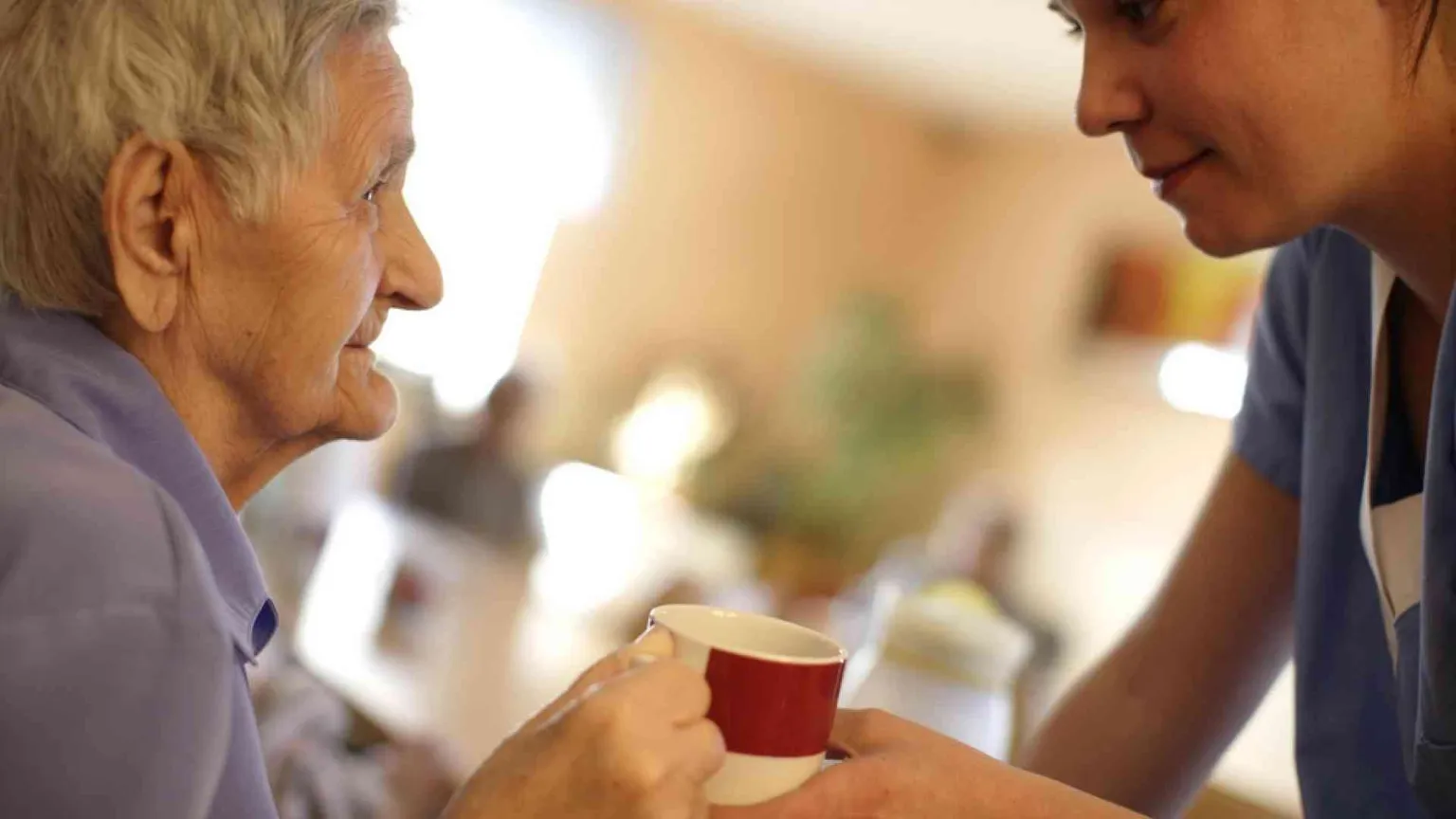 Caregiver in casa, per l’Alzheimer è decisivo «Star-Ci»