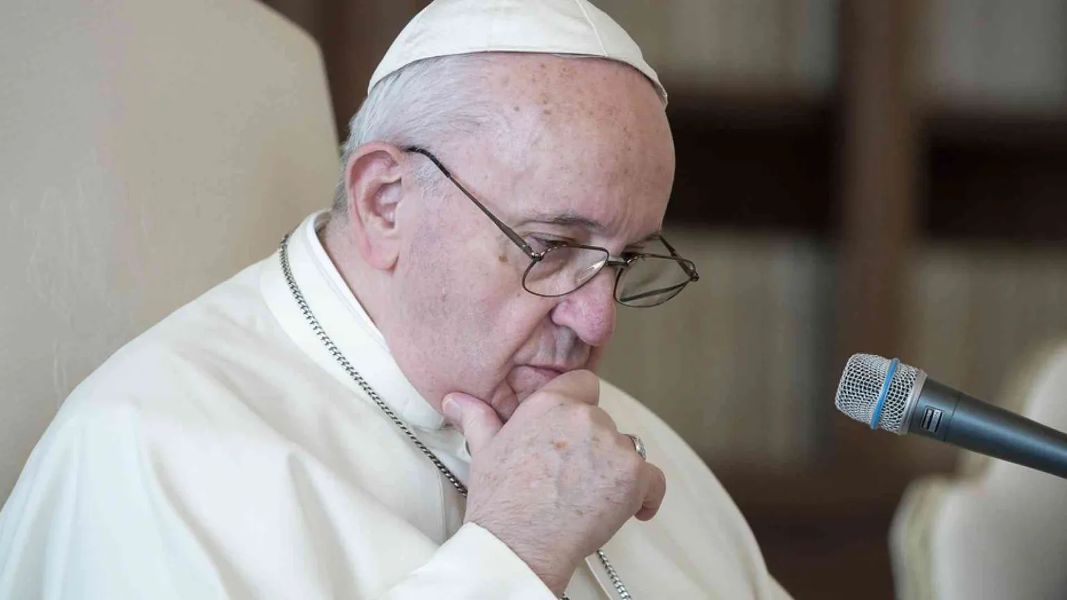 Il Papa: "I media digitali, un potente mezzo per promuovere la pace"