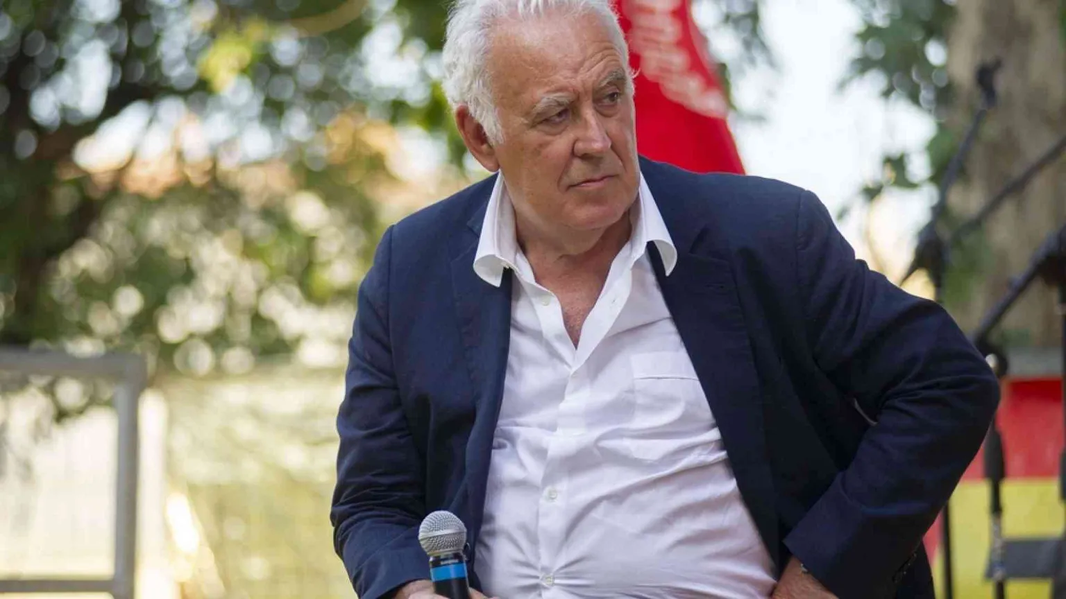 «Nella mia costiera amalfitana riesco a isolarmi. E mi perdo»