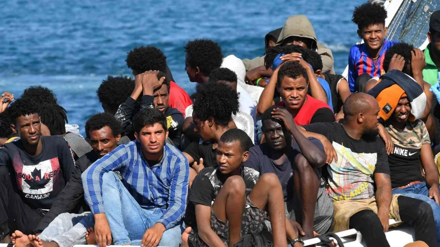Una bimba di 4 anni muore in mare in attesa dei soccorsi