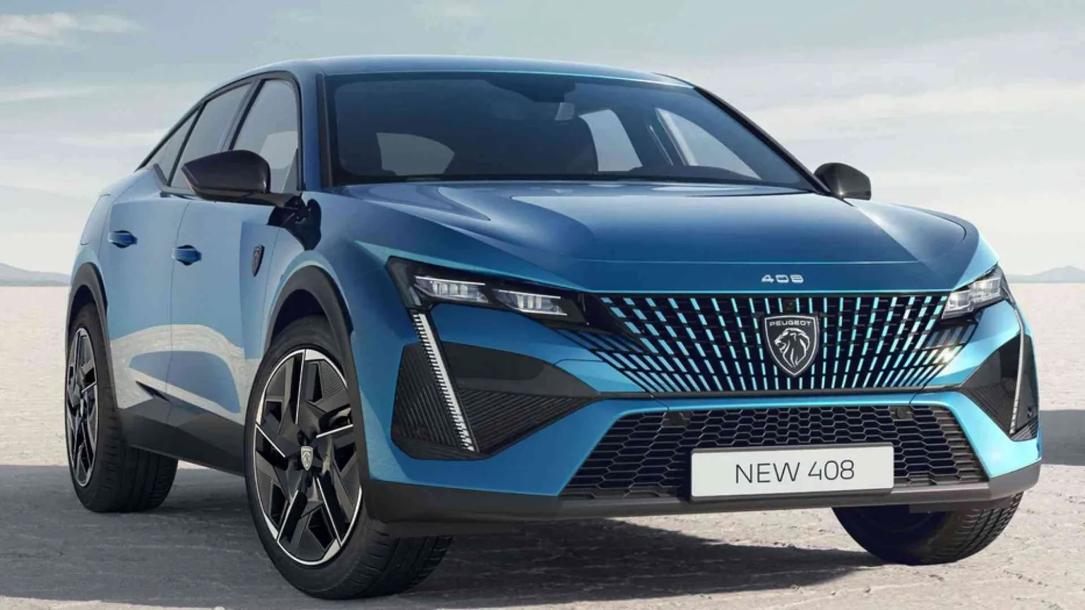 Peugeot 408, ora è ordinabile l'auto che cambia le regole del gioco