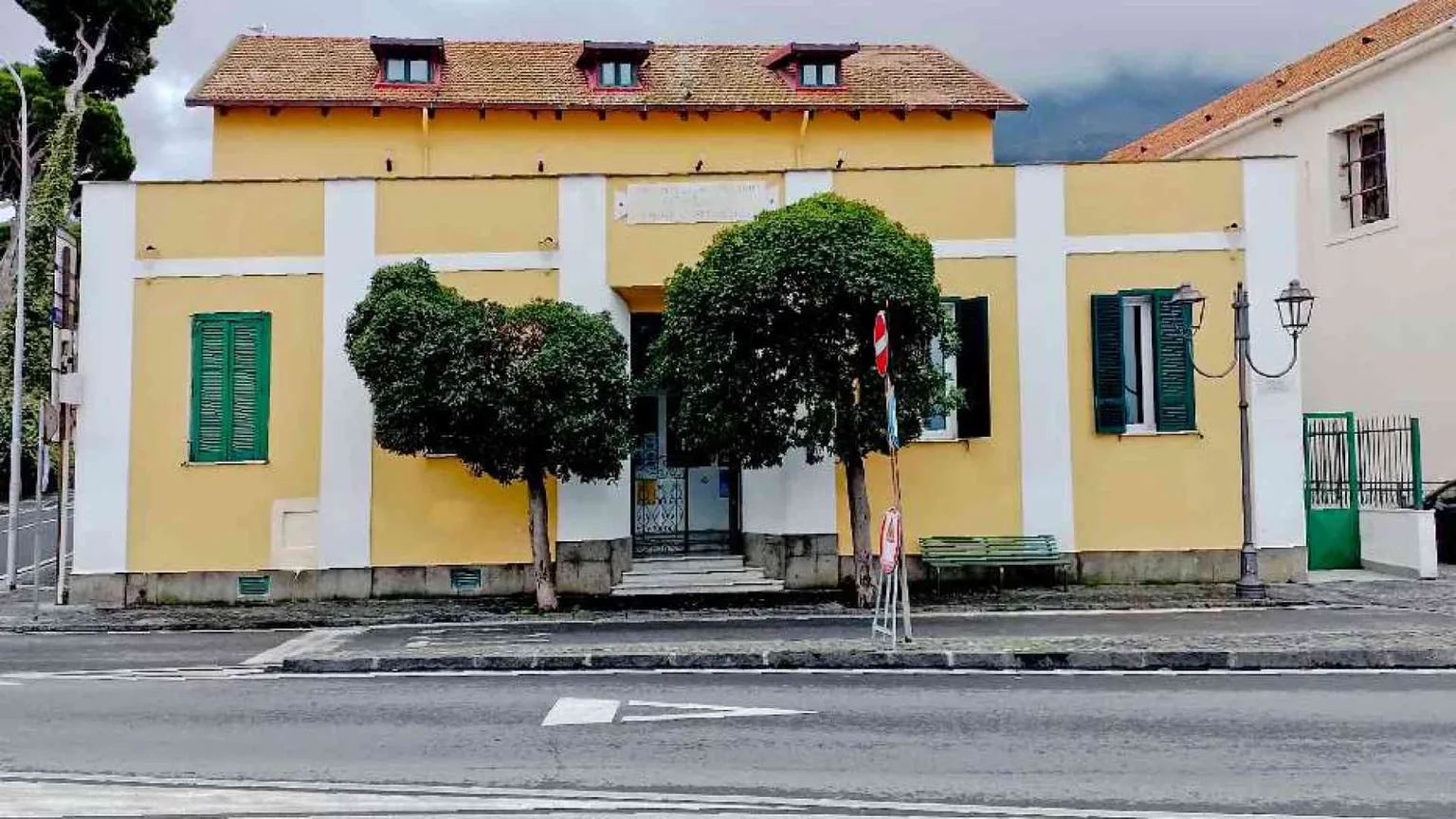 Bimbi maltrattati, una suora arrestata. Il vescovo: grande sconcerto