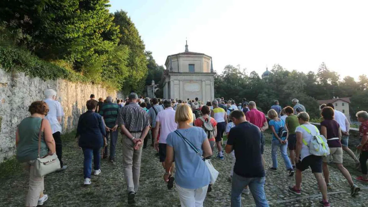 Il grande valore della pietà popolare, «esperienza di un popolo che cammina»