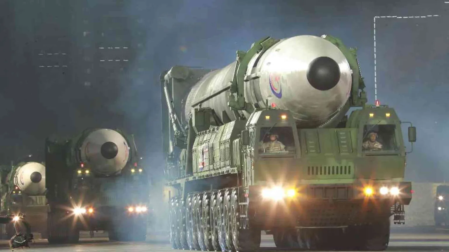 Dalla Corea del Nord missile intercontinentale nelle acque del Giappone