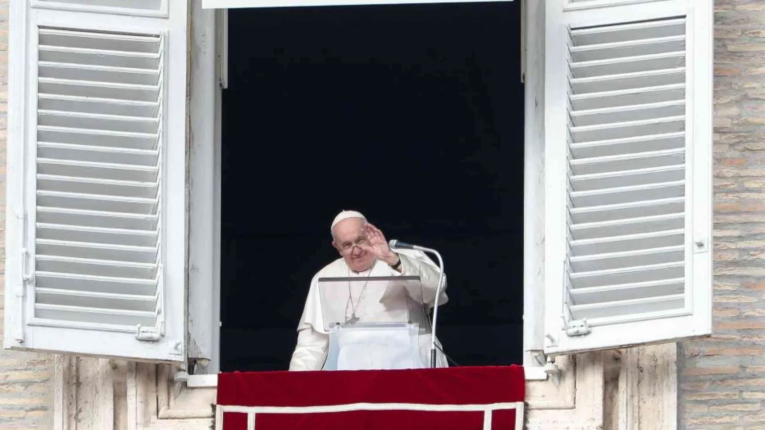 Il Papa: come Santo Stefano, Dio ci doni un cuore capace di perdonare