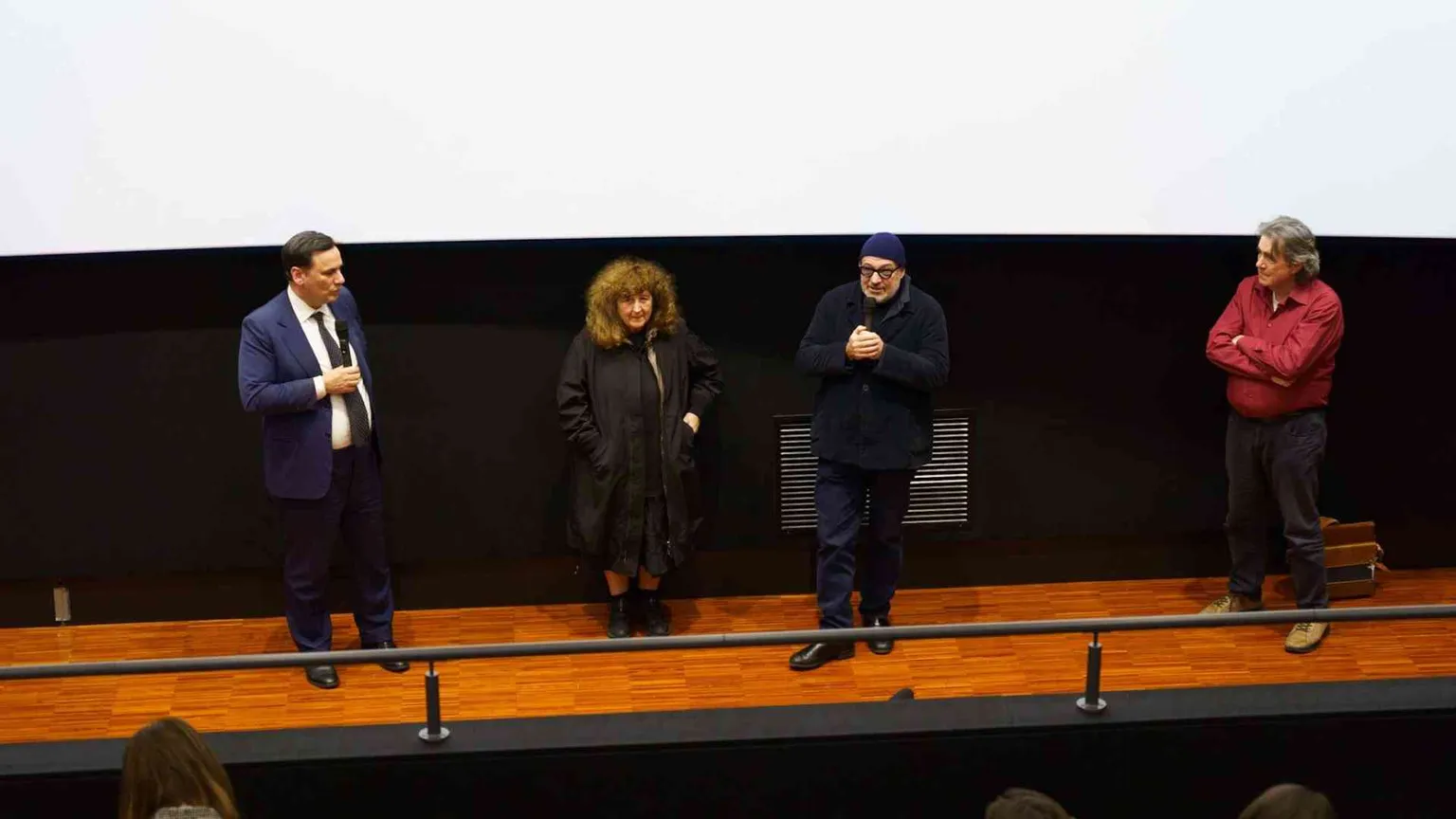 Rosi racconta "In viaggio", il film sulle missioni di Papa Francesco