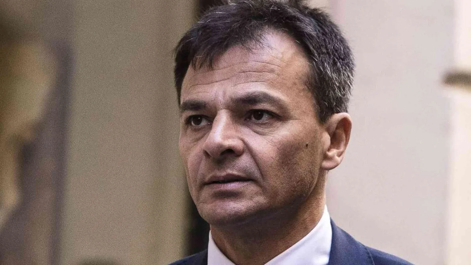 In guerra senza Parlamento (torniamo a manifestare)