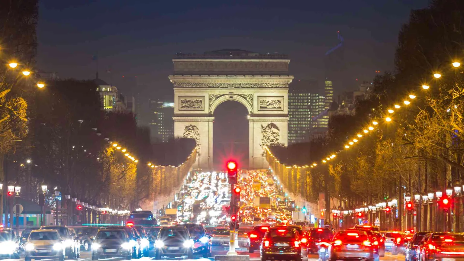 La rivoluzione francese spinge l'auto elettrica per tutti