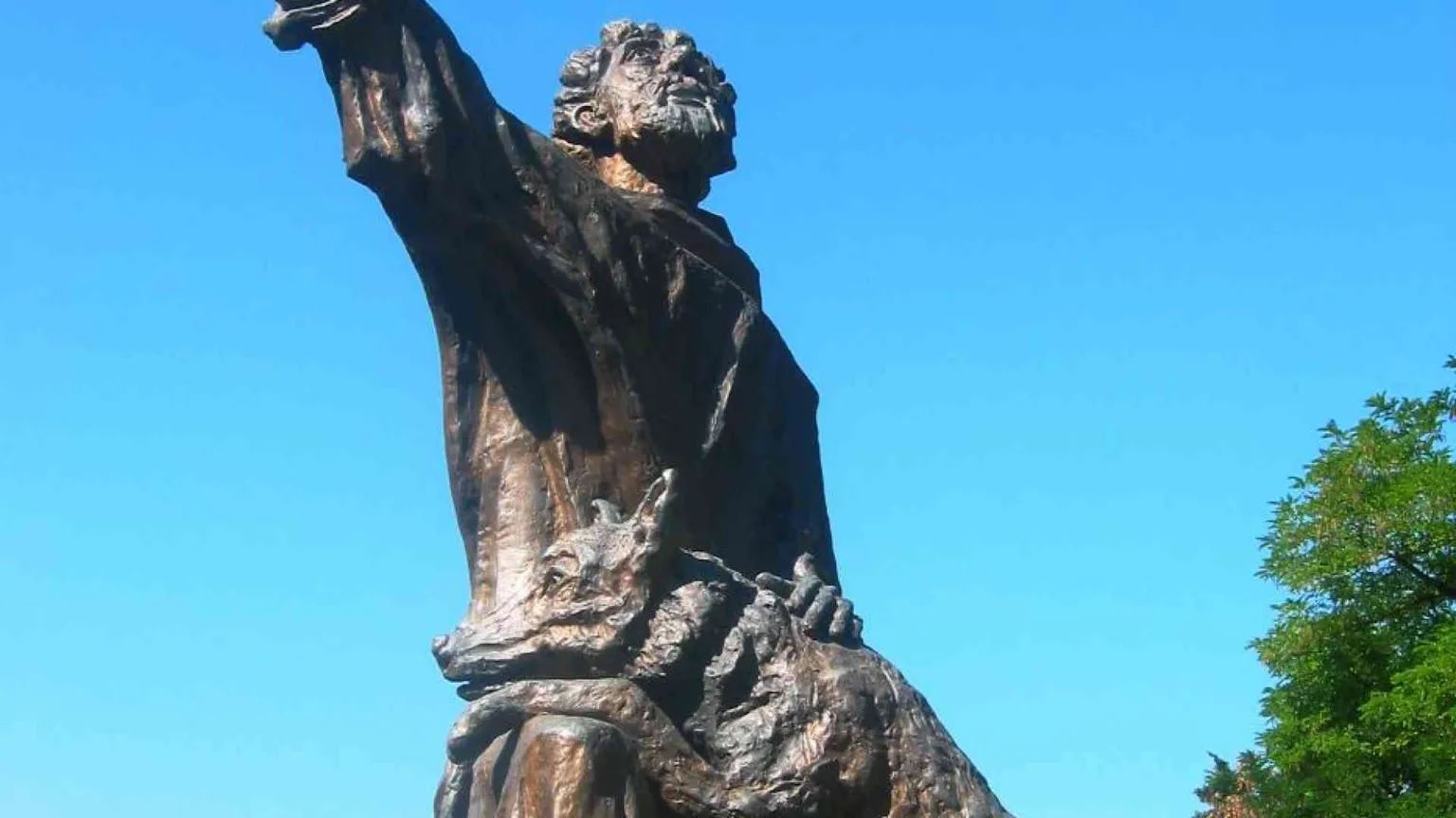 Il lupo di Gubbio e l'orso di Mosca. (Capire il nemico, per avere pace)
