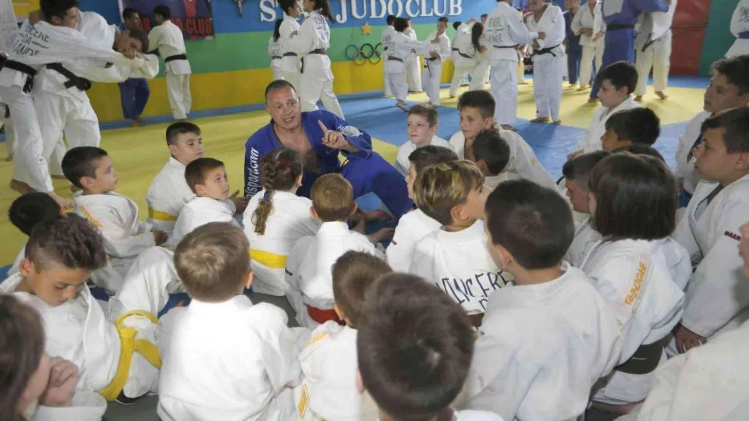 La palestra sociale di Maddaloni messa a rischio dal Comune