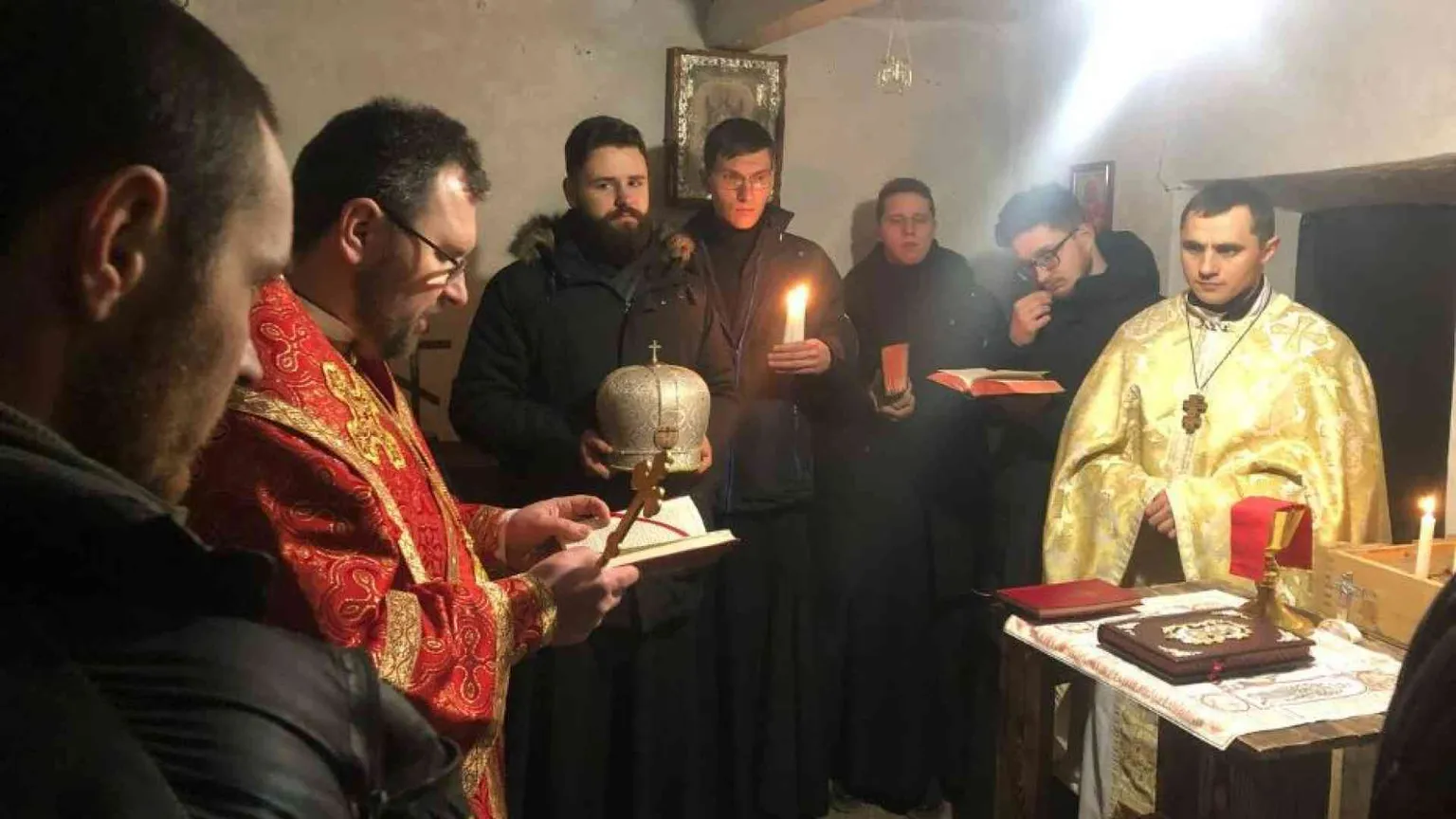 Il vescovo Ryabukha: dolore senza limiti, ma la speranza vive