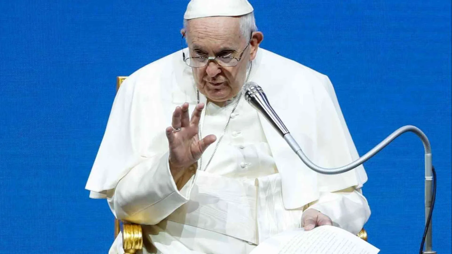 Il Papa: politiche lungimiranti alimentino la speranza