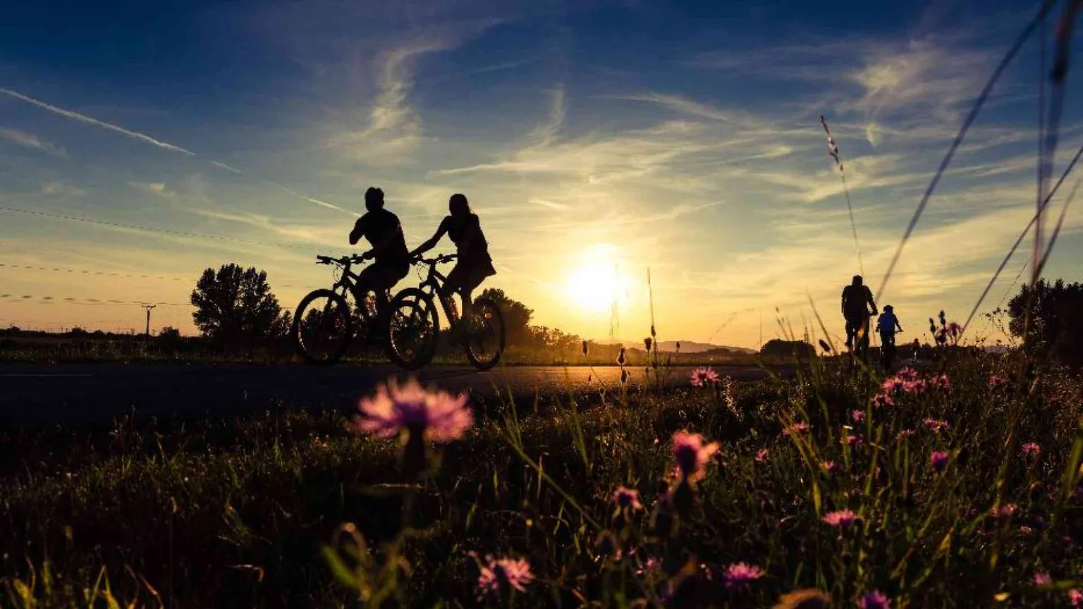 La sostenibilità è a pedali. Il 2023 anno del cicloturismo