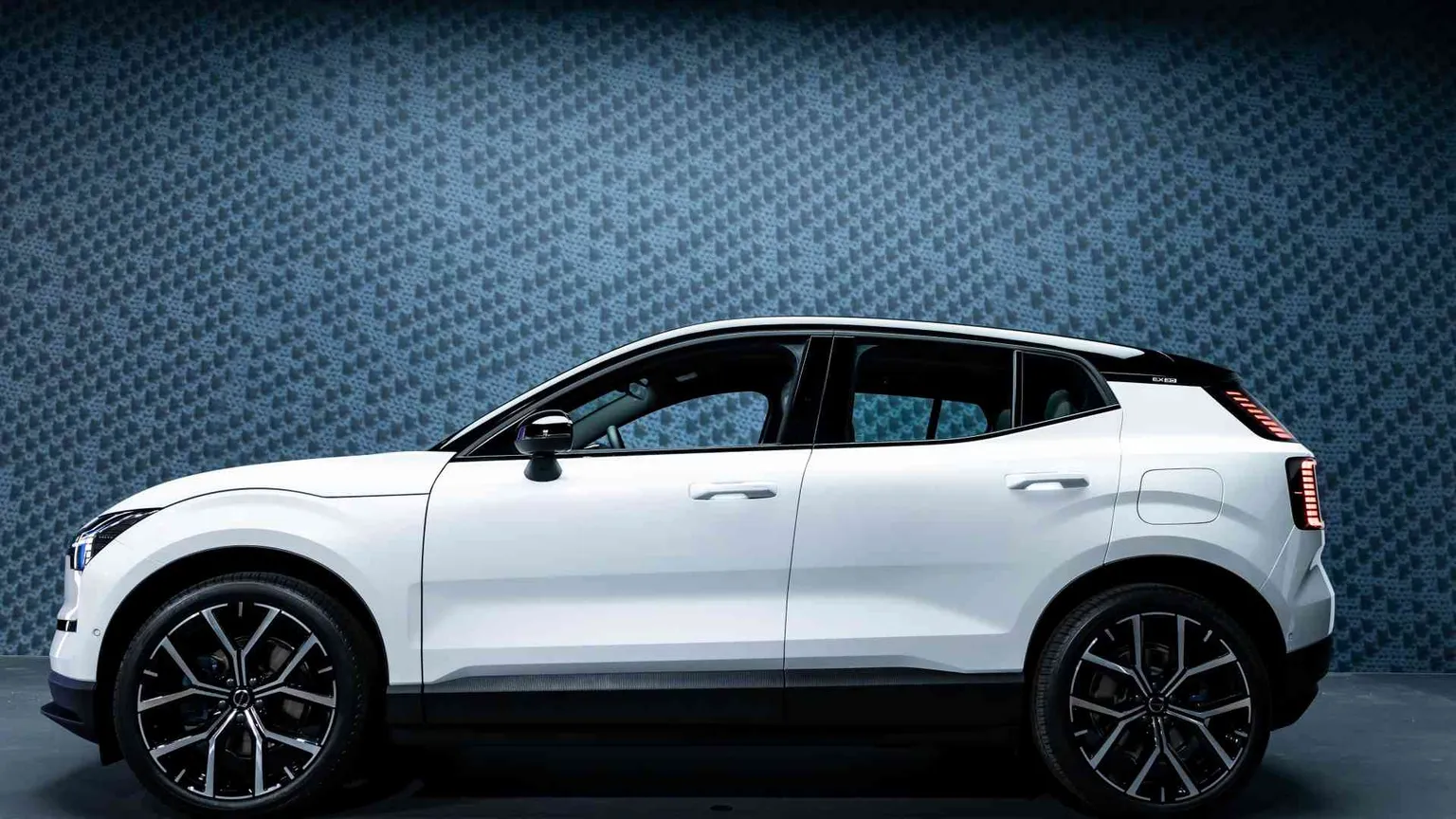 Ecco come sarà la EX30, il Suv Volvo più piccolo di sempre