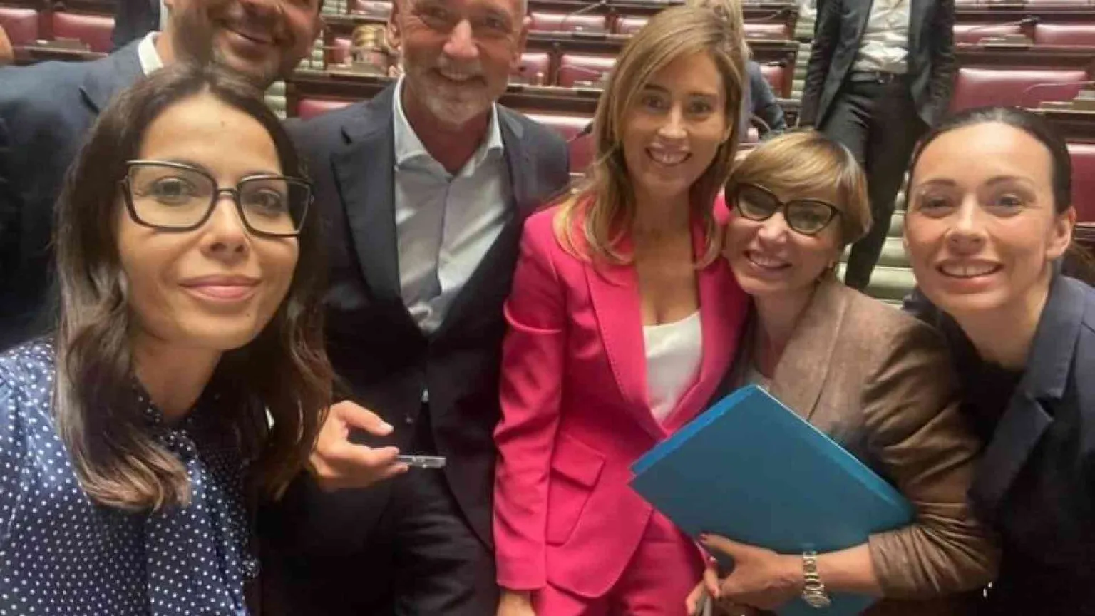 Oblio oncologico, primo sì unanime. Lavoro e mutui, stop discriminazioni