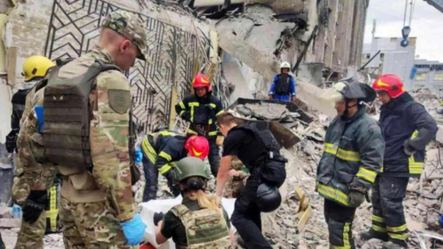 Con l’ambulanza sul fronte del Donbass: «Qui non c'è il domani, solo l’adesso»