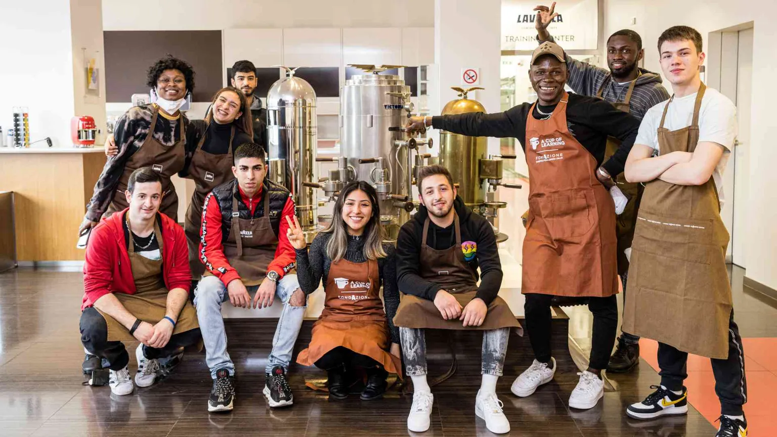 L'accoglienza in un caffè: da Lavazza l'asilo è formazione