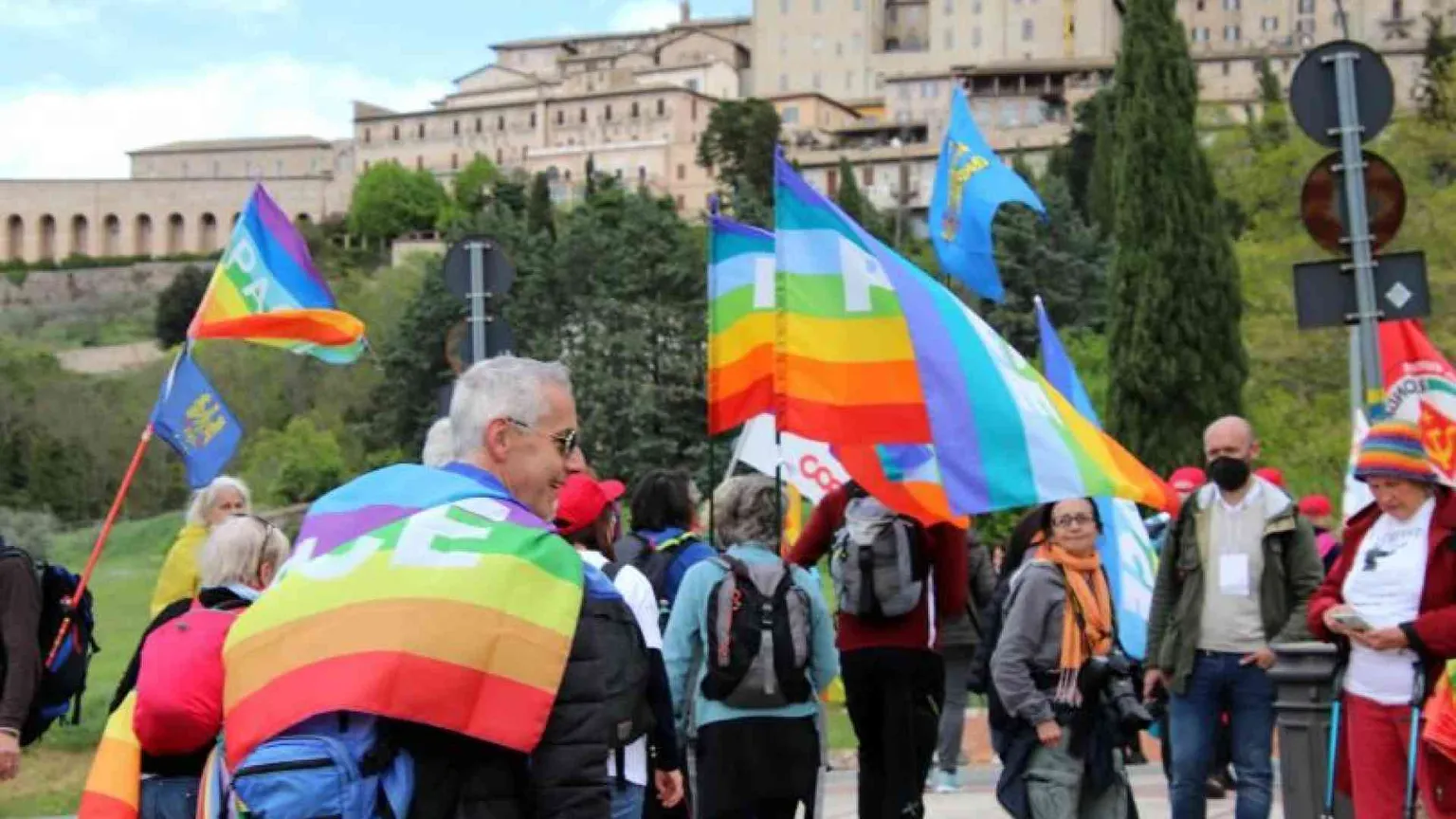 Il grido dei pacifisti: «Fermare subito la violenza»
