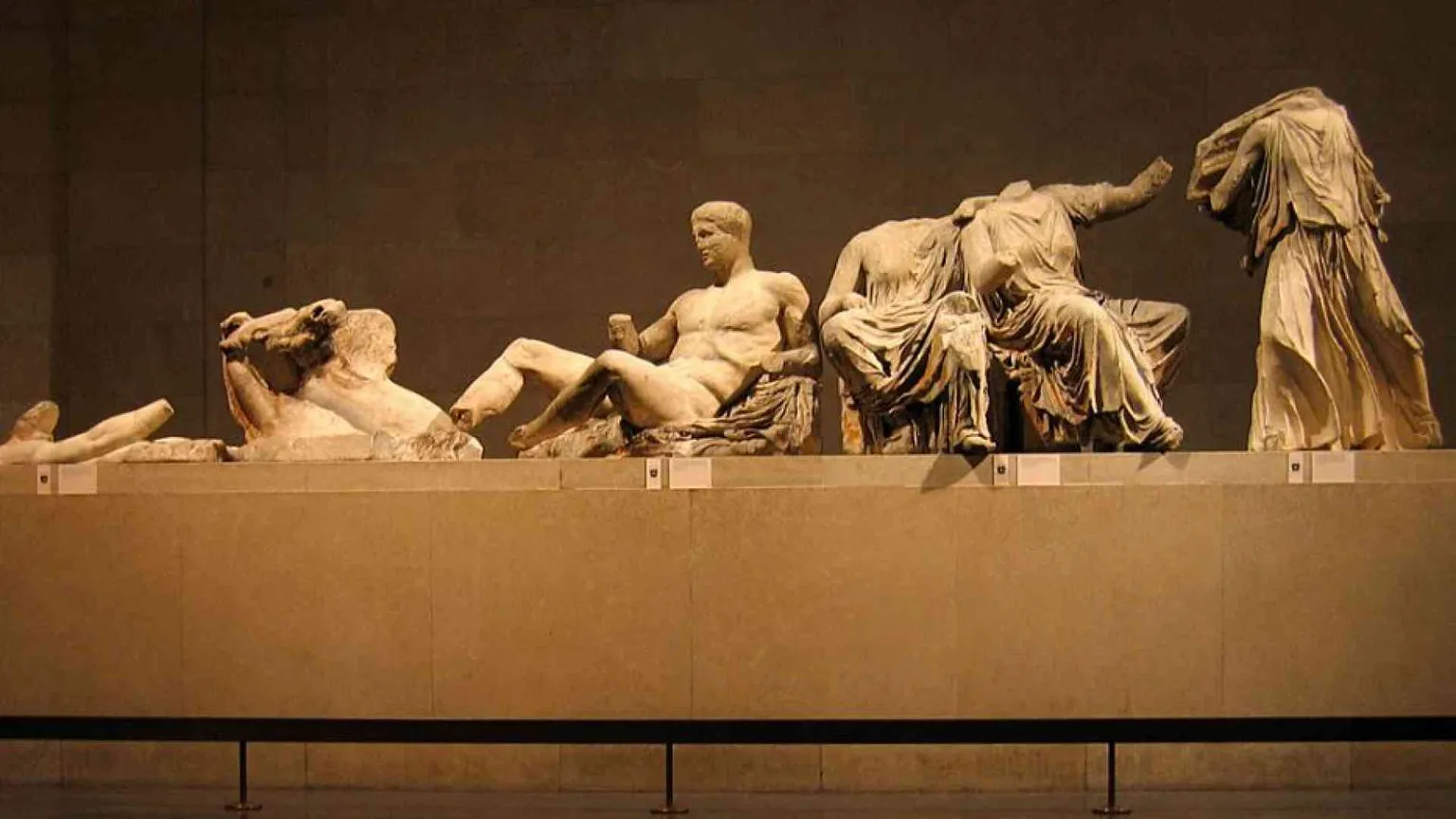 Ecco come furono dipinte le sculture del Partenone