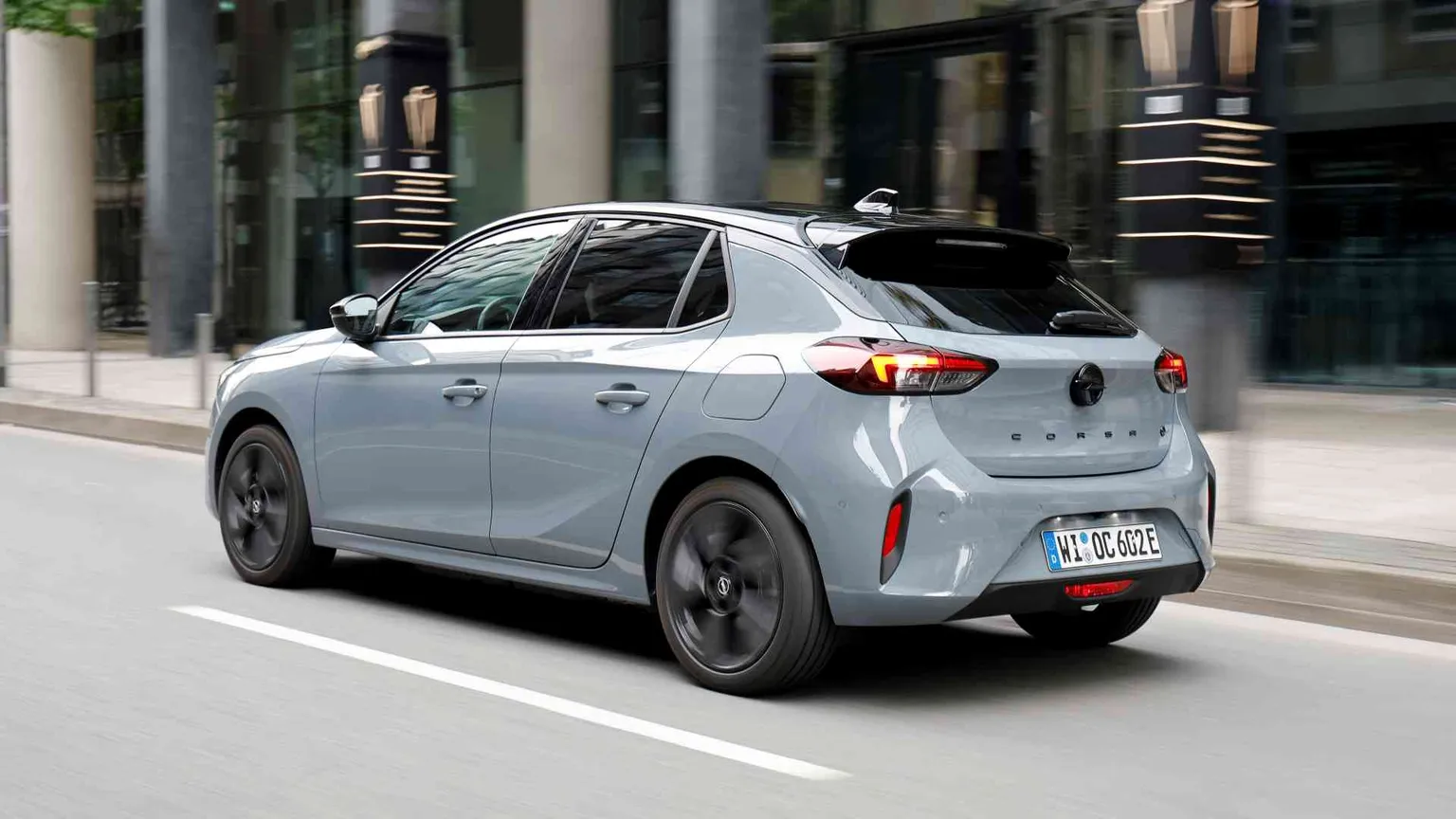 Più tecnologia e autonomia per Opel Corsa elettrica