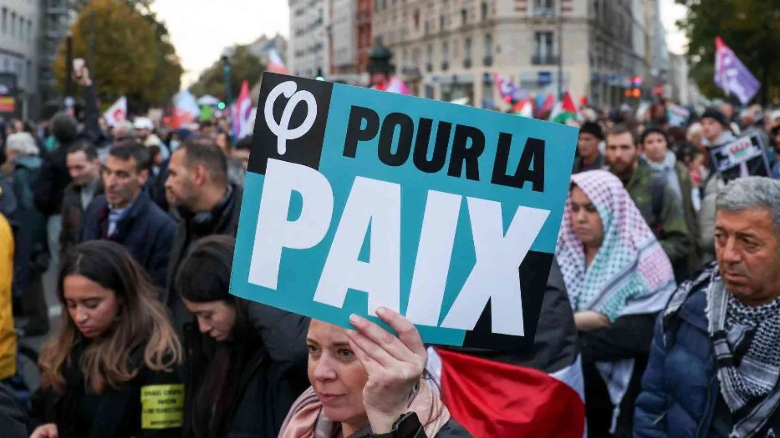 Se la guerra cancella il volto, la pace è saper vedere le ragioni dell'altro