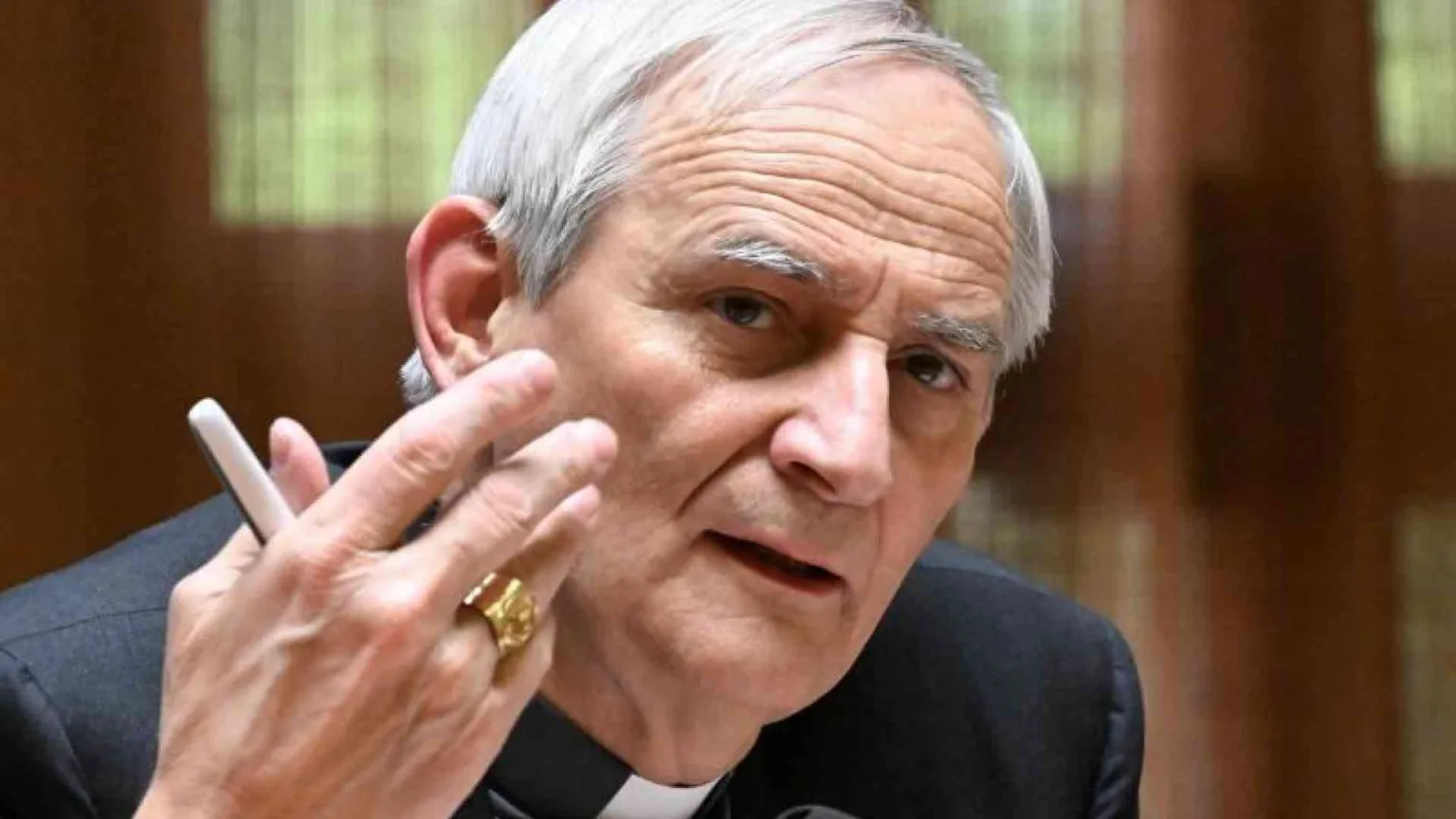 «È l’indifferenza la nemica della vita». Il nuovo libro di Zuppi