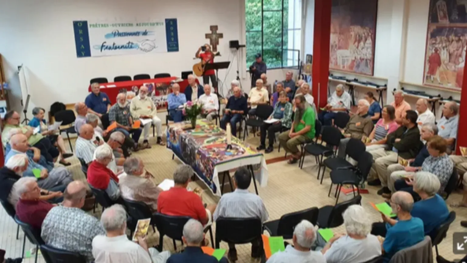 Preti operai? Anche docenti o infermieri. E la Francia è terra di missione