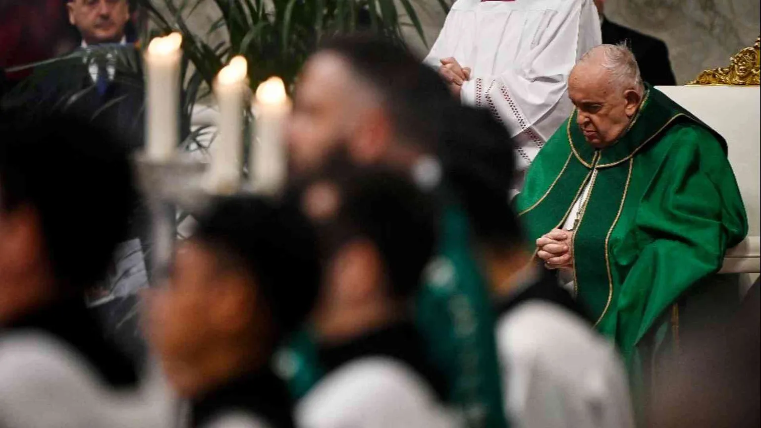 Il Papa: la povertà è uno scandalo. Dio ce ne chiederà conto