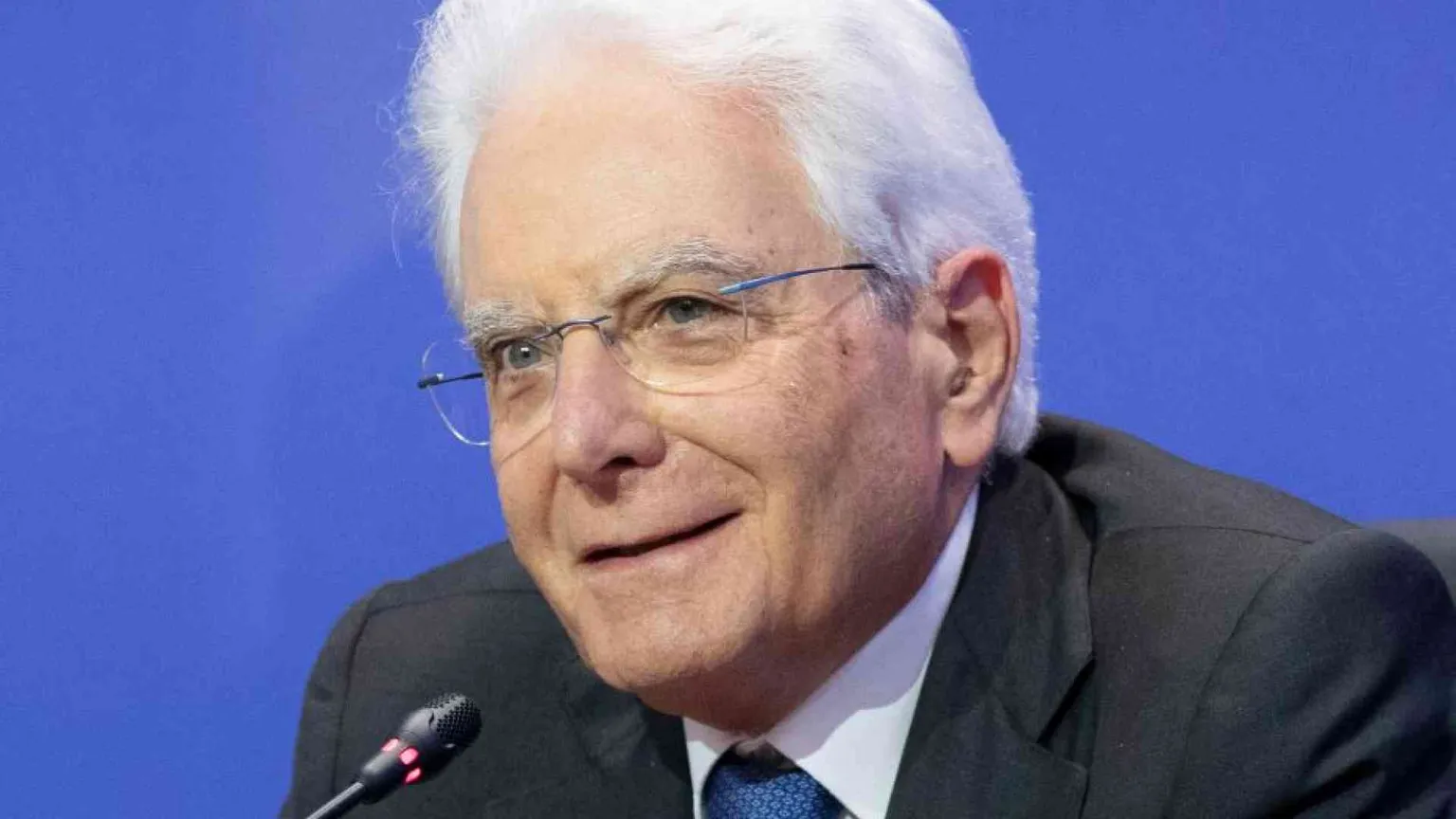 Il grido di Mattarella: «Basta indignazione a intermittenza»