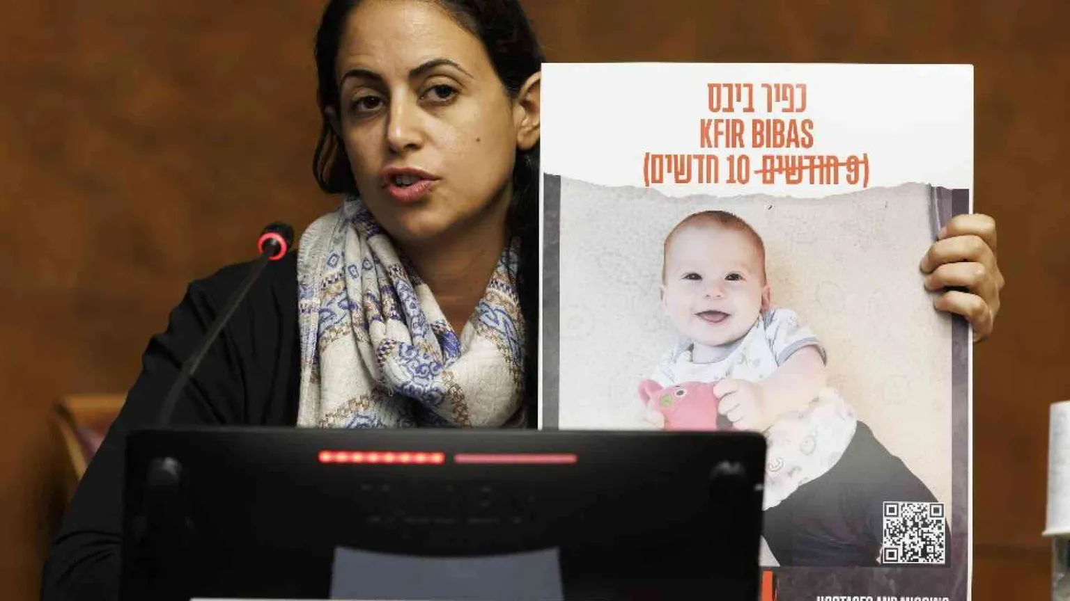 Morto sotto le bombe Kfir, 10 mesi, l'ostaggio più piccolo di Hamas