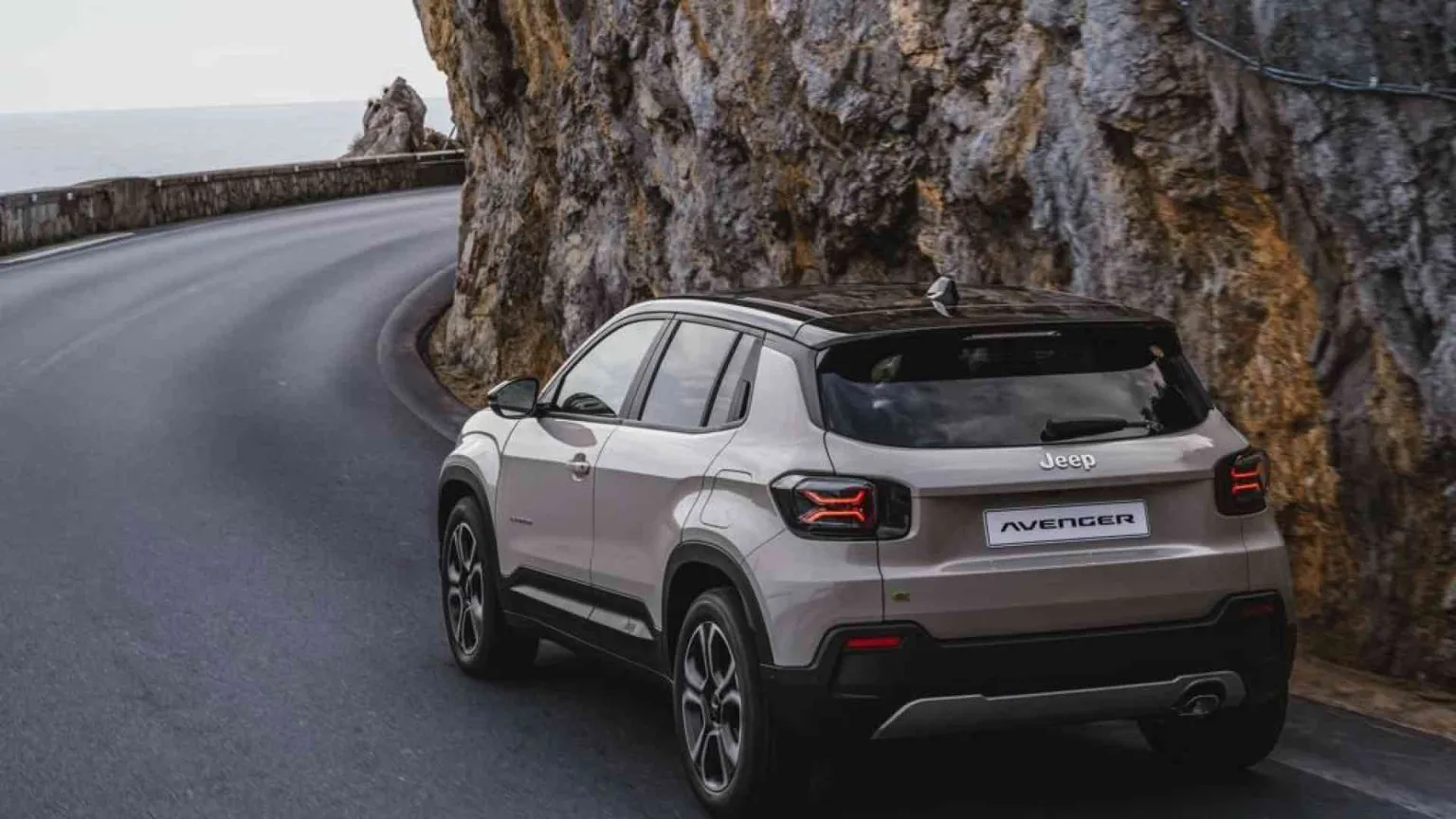 Jeep, l'anno d'oro di Avenger. E ora è anche ibrida