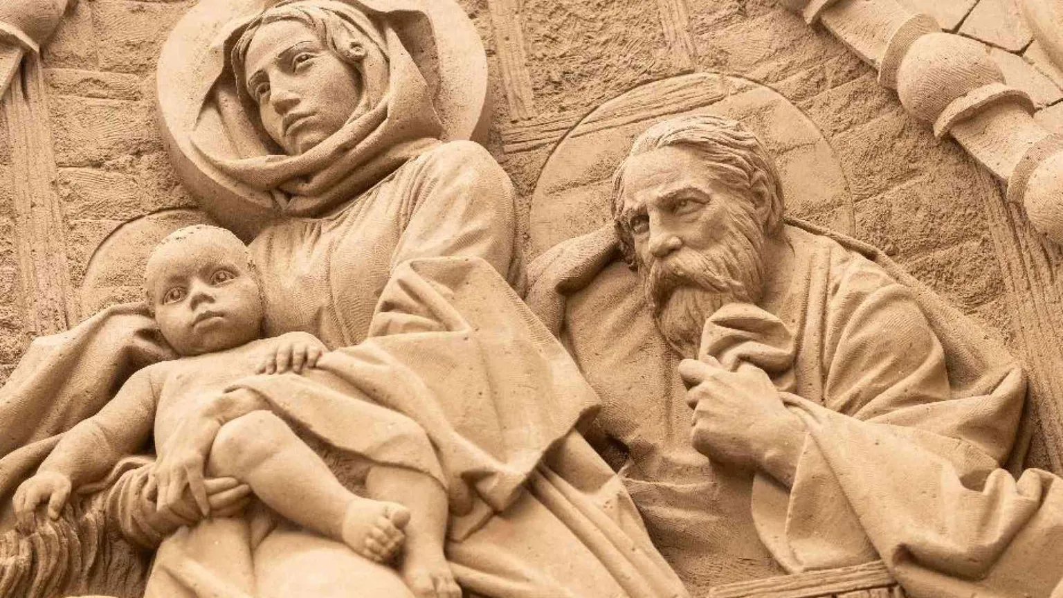 A Jesolo il presepe di sabbia che unisce Assisi a Betlemme