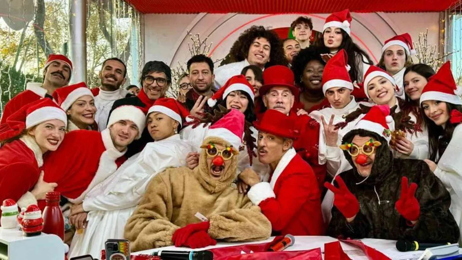 Un milione per lo show all'alba, come funziona la ricetta di Fiorello