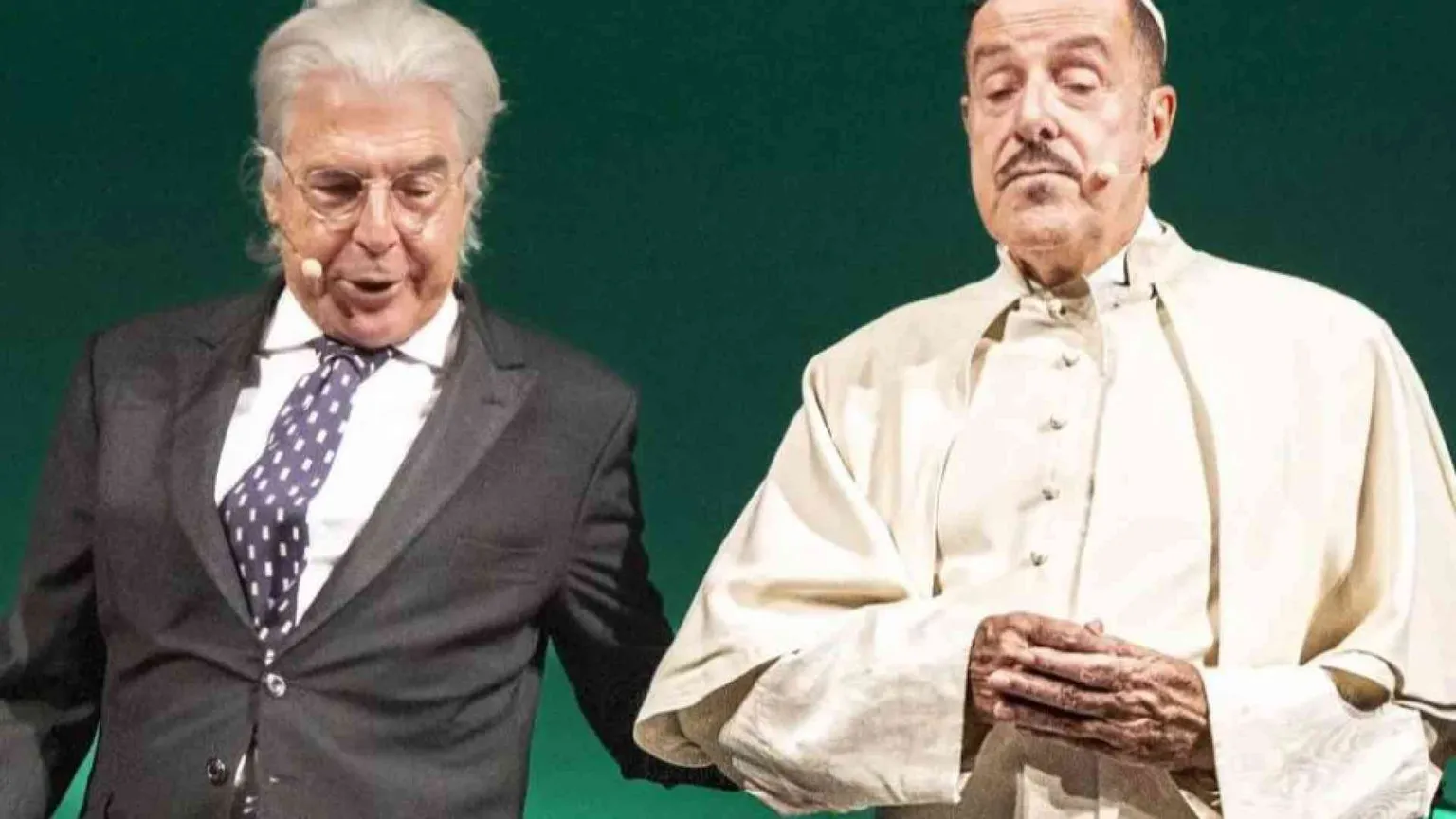 Massimo Lopez a Milano: ironia con garbo. Anche sui papi