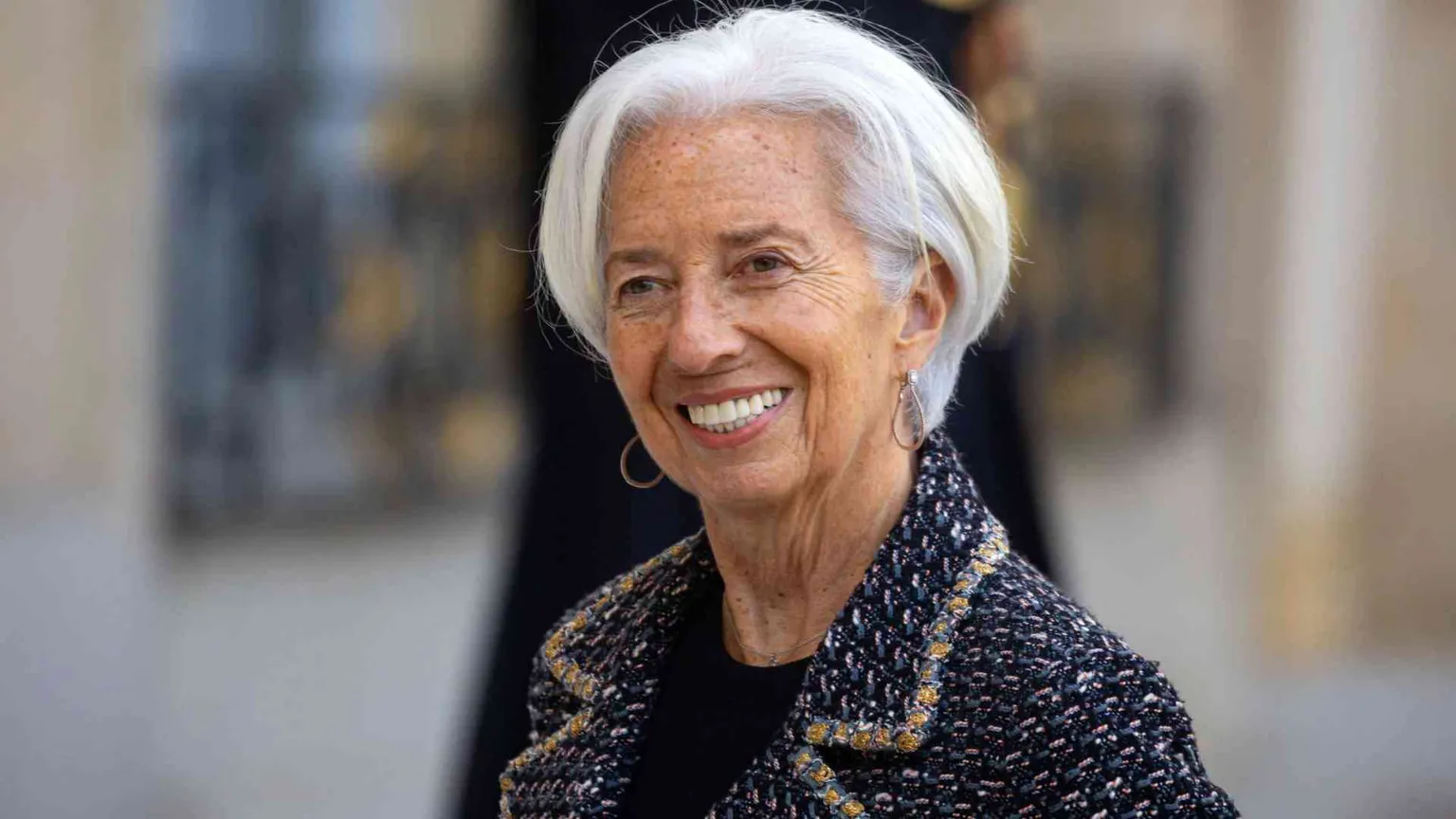 Lagarde prudente sul taglio dei tassi: probabile entro l'estate