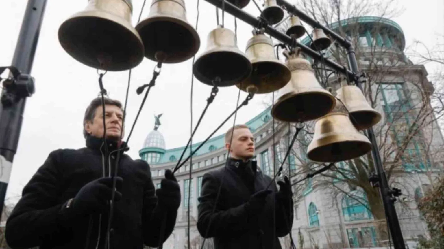 Dieci anni dopo la «rivolta» di Maidan, l’ombra russa incombe ancora su Kiev