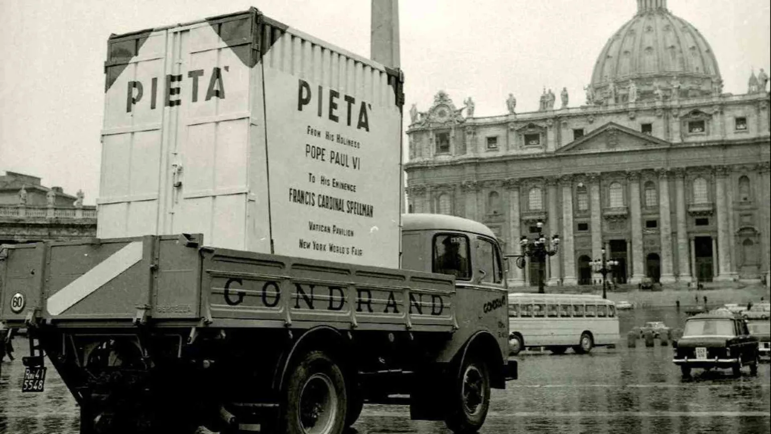 Quando la Pietà di Michelangelo attraversò l’oceano