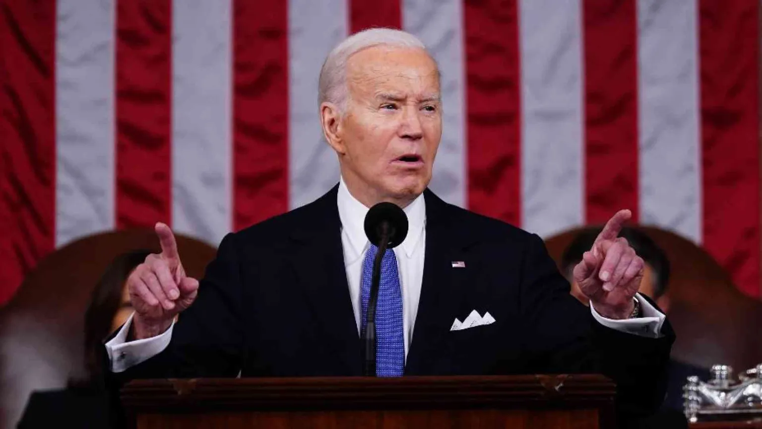 Tasse per i ricchi e linea dura sui migranti, Biden di lotta e di governo