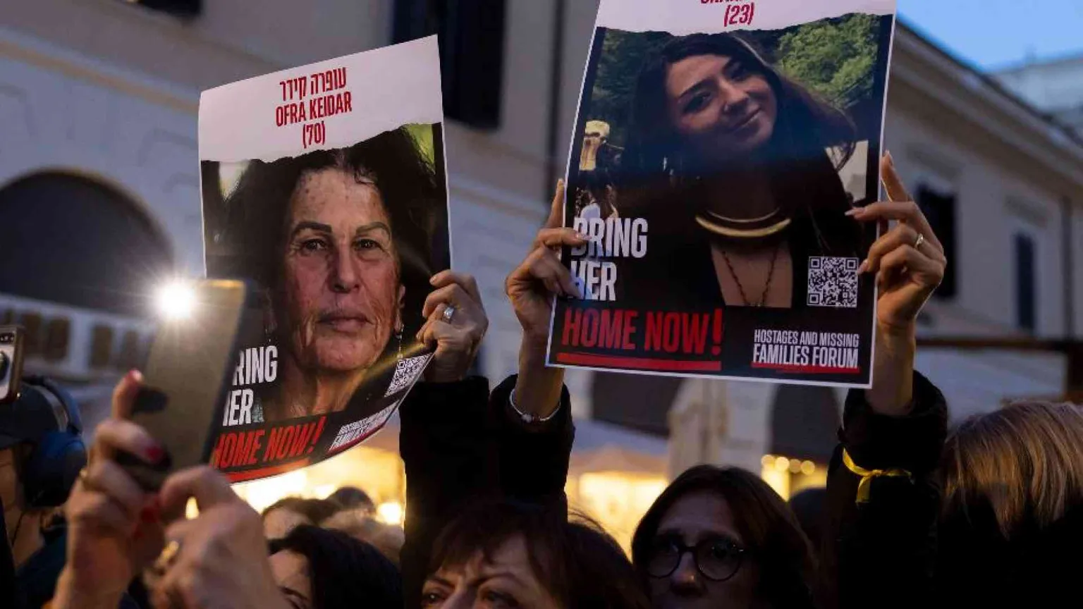 Violenza sessuale, si rompe l'omertà. Ma sul corteo delle donne è scontro