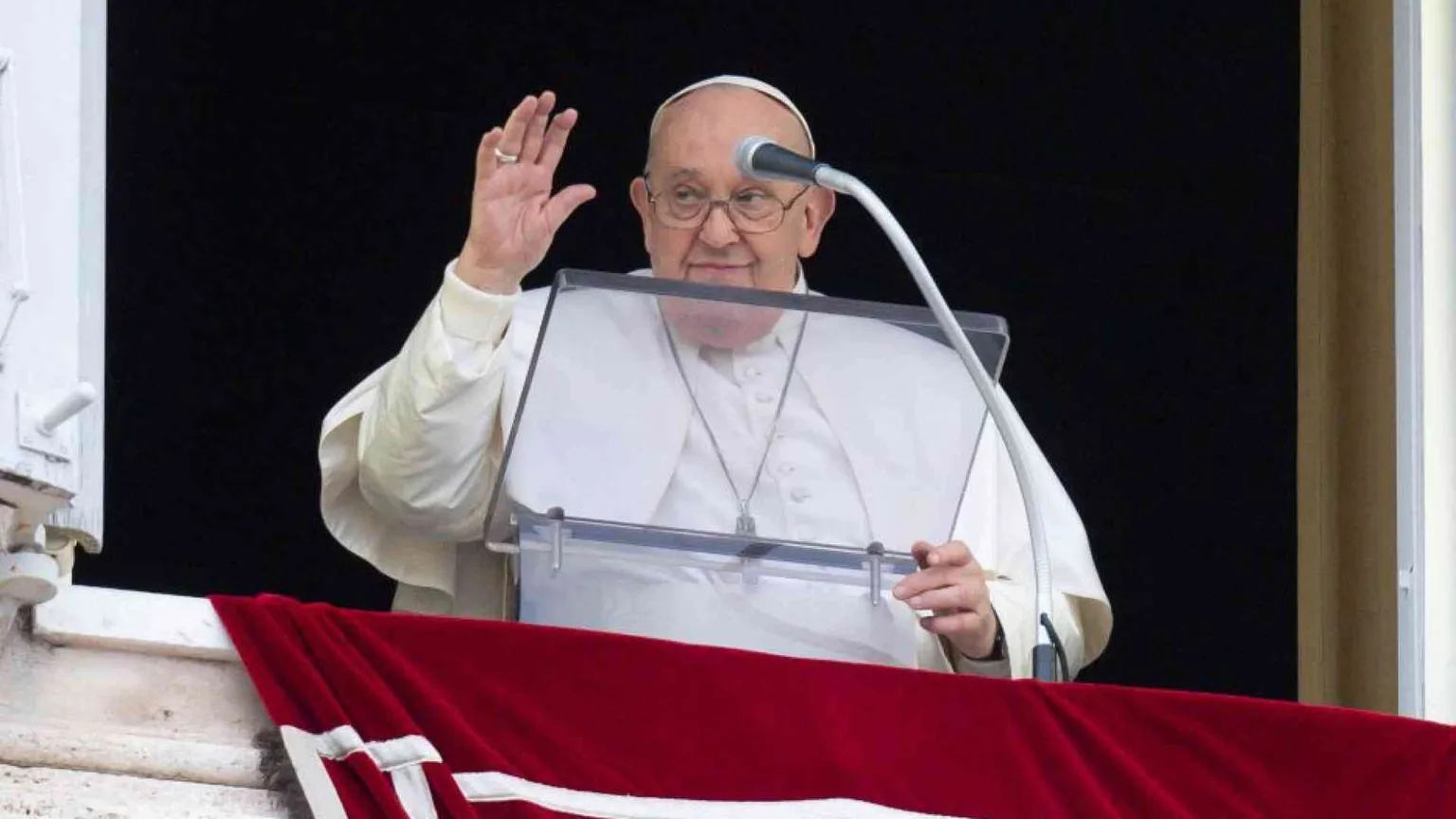 Il Papa: Gesù è venuto a salvare il mondo, non ci punta il dito contro
