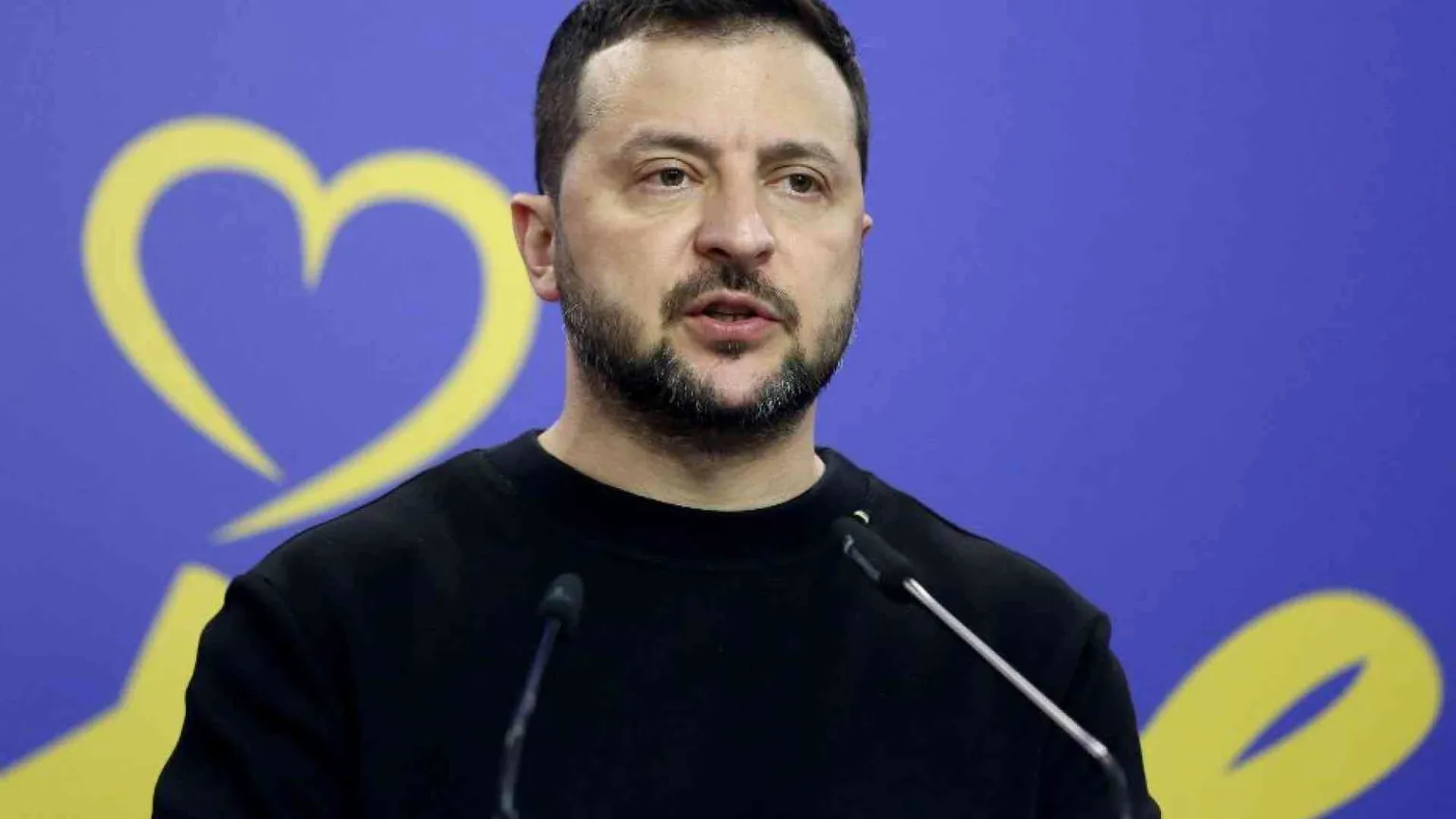 Ucraina, guerra e sostegno alla via negoziale
