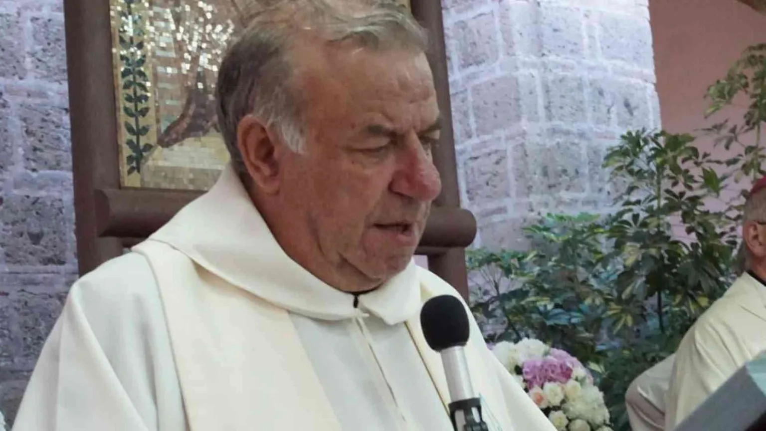 È morto don Paolo Dell'Aversana, il volto della resistenza alla camorra